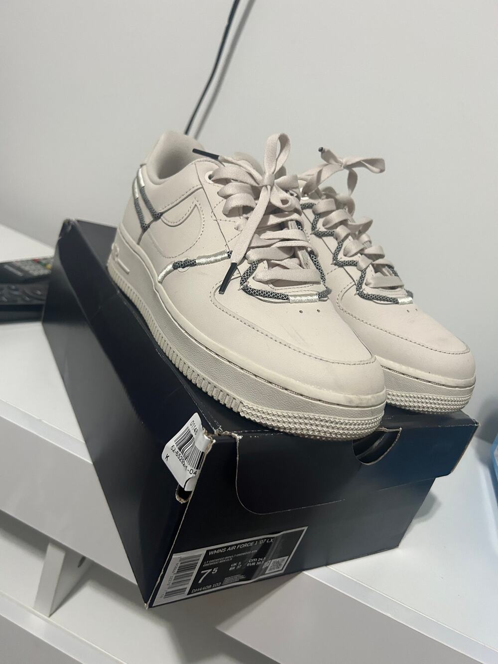 Nike Air Force 1 Low '07 LX Light Orewood Brown (W) *7.5*
